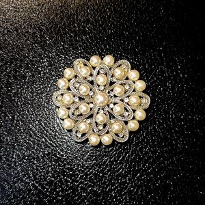 Vintage Look Bridal Belt Dress Buckle - Silver Tone Pearl & Diamond Like Accents